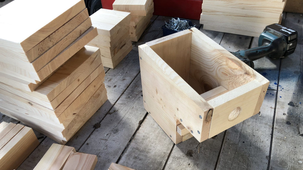 Nistkasten selber bauen Bausatz